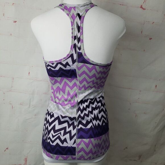 Nike Dri-fit racerback tank top small - Picture 3 of 4